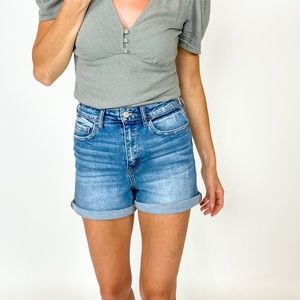 NWT Vervet by Flying Monkey Super High Rise Cuffed Short